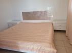 Luxus und Meerblick 54 m2 Wohnung in Petrovac mit Pool und Parkplatz