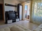 Luxus und Meerblick 54 m2 Wohnung in Petrovac mit Pool und Parkplatz