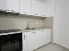 Neue voll möblierte 41 m2 Wohnung in Bečići, nur 250 m vom Meer entfernt