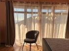 Atemberaubendes vierstöckiges 300 m2 großes Haus in Budva mit Meerblick