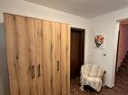 Atemberaubendes vierstöckiges 300 m2 großes Haus in Budva mit Meerblick