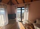 Atemberaubendes vierstöckiges 300 m2 großes Haus in Budva mit Meerblick