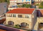 Gemütliche 46 m2 Wohnung in Reževići mit 20 m2 privater Terrasse