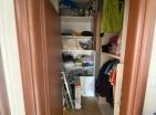 Atemberaubender Meerblick 124m2 Wohnung in Budva mit zwei Terrassen