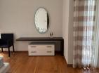 Atemberaubender Meerblick 124m2 Wohnung in Budva mit zwei Terrassen