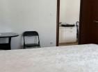 Atemberaubender Meerblick 124m2 Wohnung in Budva mit zwei Terrassen