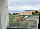 Meerblick 42m2 Wohnung in Bečići, modernes Wohnen 500m vom Strand entfernt