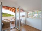 Wohnen am Meer: geräumige 69m2 Wohnung in Petrovac mit Meerblick