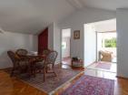 Wohnen am Meer: geräumige 69m2 Wohnung in Petrovac mit Meerblick