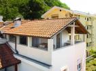 Wohnen am Meer: geräumige 69m2 Wohnung in Petrovac mit Meerblick