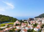 Wohnen am Meer: geräumige 69m2 Wohnung in Petrovac mit Meerblick
