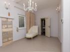 Neue luxuriöse umweltfreundliche 234 m2 Villa in Tivat mit Pool