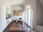 Neue moderne 49 m2 Maisonette in Tivat 200 m zum Meer im Zentrum von Tivat