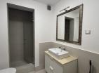 Neue moderne 49 m2 Maisonette in Tivat 200 m zum Meer im Zentrum von Tivat
