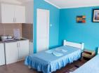 Mini-hotel für 15 apartments in Dobra Voda