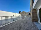 Atemberaubendes 90 m2 großes Stadthaus mit Meerblick in Đuraševići, Luštica in der Nähe von Nikki Beach