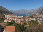Atemberaubendes 183 m2 großes Haus in Kotor mit Terrasse und Blick auf die Bucht