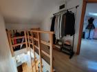 Perfektes 97 m2 großes Küsten-Duplex in Dobrota, Kotor mit 3 Schlafzimmern und Meerblick