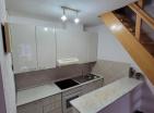Perfektes 97 m2 großes Küsten-Duplex in Dobrota, Kotor mit 3 Schlafzimmern und Meerblick