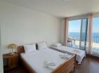 Luxuriöses Montenegro Hotel in Dobra Voda mit Meerblick, Pool und super Preis