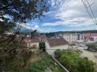 Brandneue 55 m2 große Wohnung mit 2 Schlafzimmern in Tivat zu verkaufen
