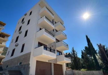 Neue moderne 45 m2 Eigentumswohnung in Kumbor mit Meerblick, nur 5 min zum Strand