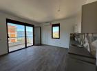 Neue moderne 45 m2 Eigentumswohnung in Kumbor mit Meerblick, nur 5 min zum Strand