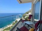 Neues luxuriöses 86 m2 großes Apartment am Meer mit 2 Schlafzimmern, herrlichem Blick und Pool