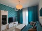 Neues luxuriöses 86 m2 großes Apartment am Meer mit 2 Schlafzimmern, herrlichem Blick und Pool