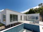 Neue Luxusvilla in Krašići, Tivat mit Panoramablick auf das Meer und Pool