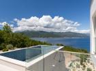 Neue Luxusvilla in Krašići, Tivat mit Panoramablick auf das Meer und Pool