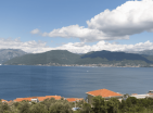 Neue Luxusvilla in Krašići, Tivat mit Panoramablick auf das Meer und Pool