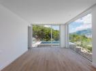 Neue Luxusvilla in Krašići, Tivat mit Panoramablick auf das Meer und Pool
