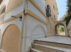 Sonnige 34 m2 Wohnung in Petrovac mit Terrasse nur wenige Schritte vom Meer entfernt