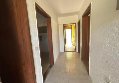 Erschwingliches zweistöckiges 130 m2 Haus zum Verkauf in Sutomore