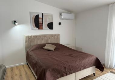 Gemütliches 31 m2 Studio in Dobra Voda, nur 400 m vom Strand entfernt