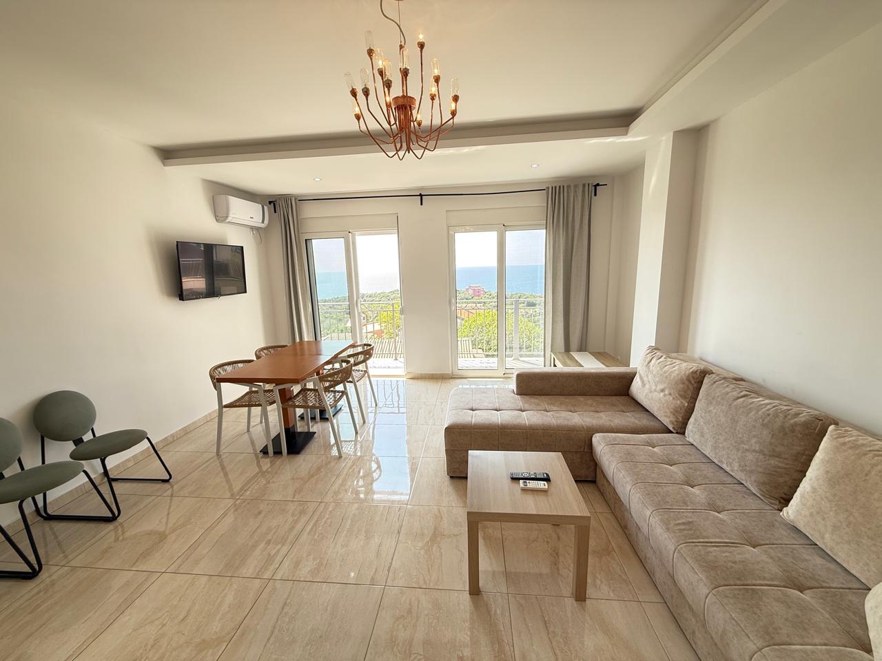Gemütliche 51 m2 große Wohnung mit Meerblick und Pool in Utjeha