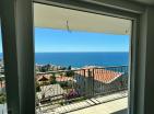 Moderne 65 m2 große Wohnung am Meer in Dobra Voda mit Meerblick und Parkplatz