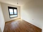 Luxuriöse 47,7 m2 große Apartments am Meer in Dobra Voda mit Meerblick