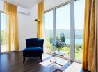 Luxuriöse moderne Villa in Kumbor, Montenegro mit Panoramablick auf das Meer
