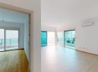 Ausverkauft : Moderne Wohnung mit zwei Schlafzimmern in Budva