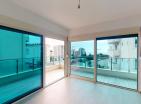 Ausverkauft : Moderne Wohnung mit zwei Schlafzimmern in Budva