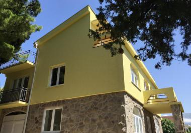 Neues Haus in Šušanj für das hotel mit großem Grundstück und Meerblick