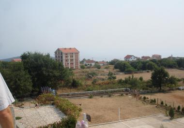 Neue villa in Krimovica 3 Etagen mit toller Aussicht