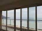 Zu verkaufen zwei-Ebenen-penthouse mit 3 Schlafzimmern und Panoramablick auf das Meer in Bechichi