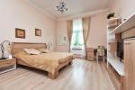Luxus-Wohnung in Porto Montenegro 50 m vom Meer