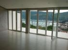 Große sonnige Wohnung 13 3m2 in Herceg Novi mit Meerblick