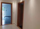 Große sonnige Wohnung 13 3m2 in Herceg Novi mit Meerblick